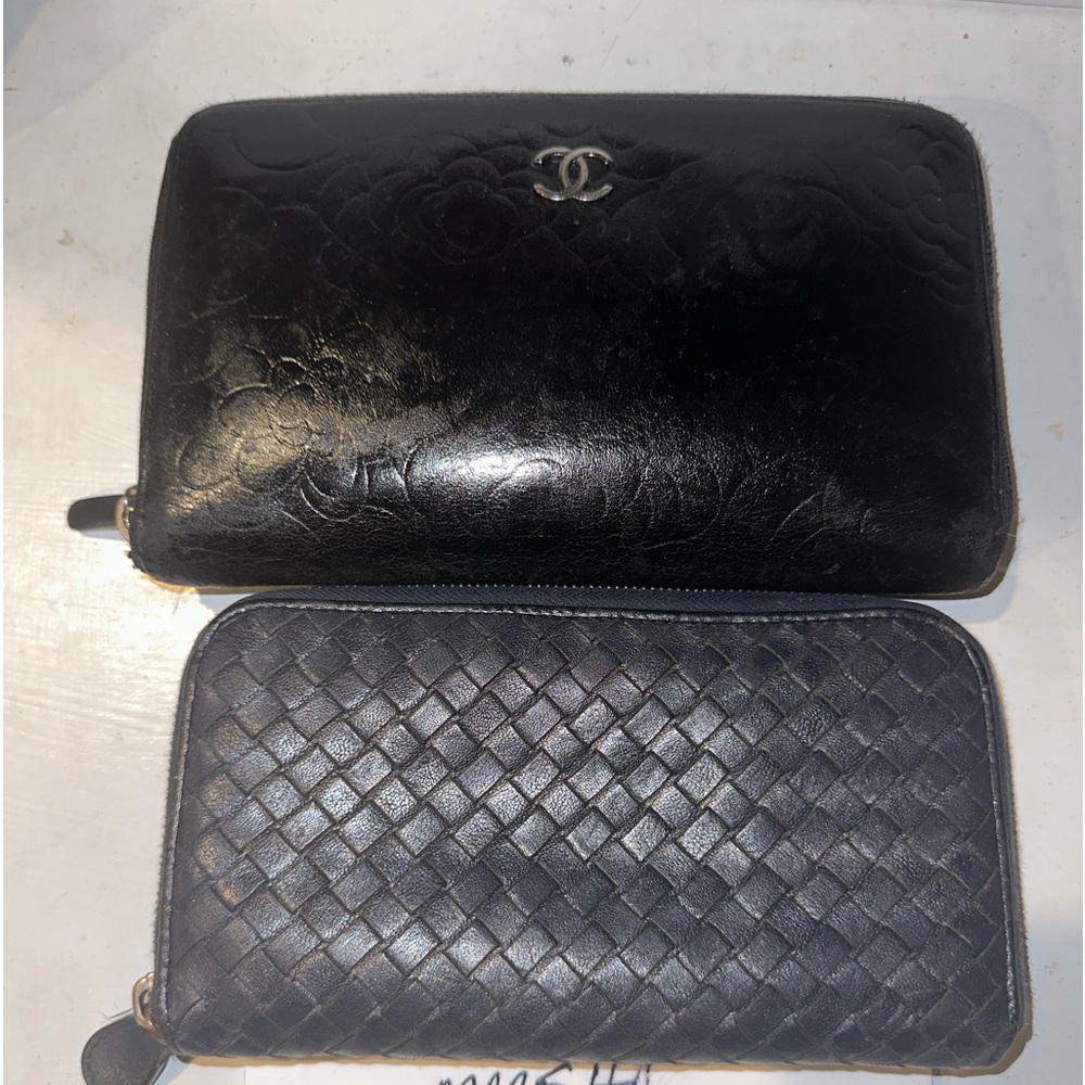 CHANEL CAMELIA & BOTTEGA VENETA INTRECCATO ORGANIZER/WA…